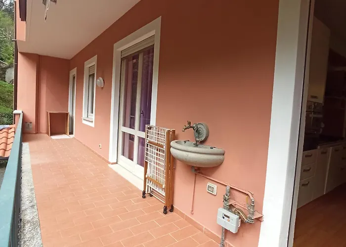 Casa Sandrina, Un Romantico Rifugio Vista アパート *