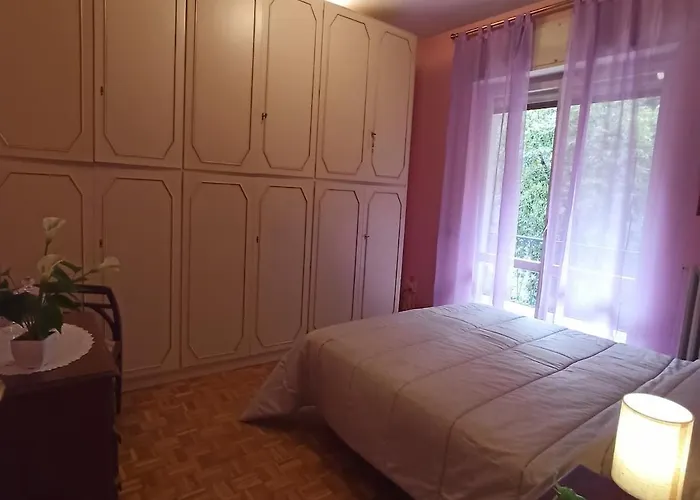Casa Sandrina, Un Romantico Rifugio Vista アパート ストレーザ