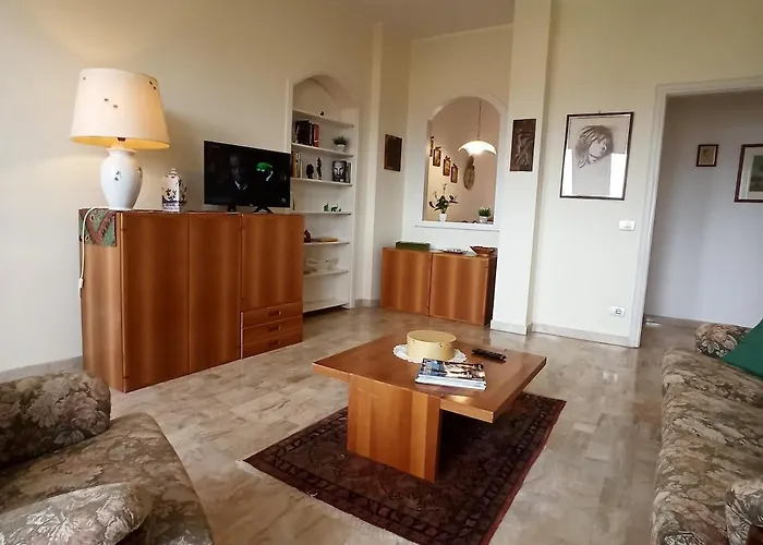 Casa Sandrina, Un Romantico Rifugio Vista * ストレーザ
