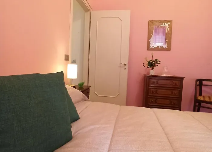 Casa Sandrina, Un Romantico Rifugio Vista * ストレーザ